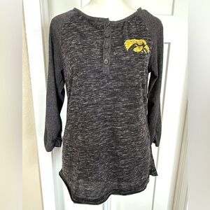 Colosseum Iowa Hawkeyes Dark Gray Henley Long Sleeve Shirt Women’s Medium